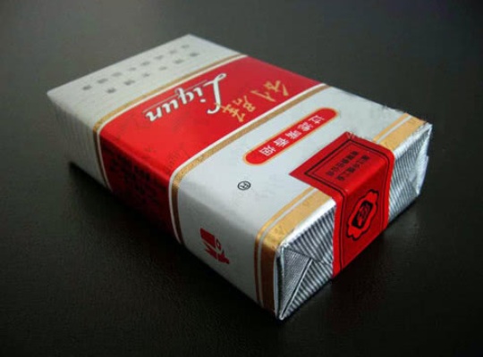 六款备受好评的香烟品牌，烟民们的选择与品鉴