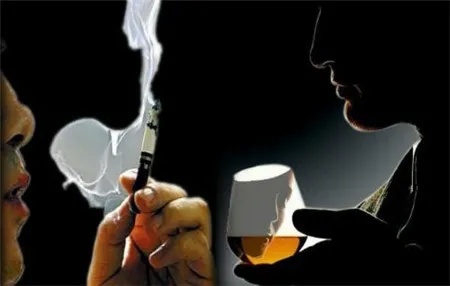 烟酒与情感，探索人类情感与物质消费的复杂关系广西代工香烟 - 2 - 635香烟网