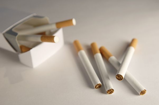 探索香烟，历史演变、文化意义与健康影响解析 - 1 - 635香烟网