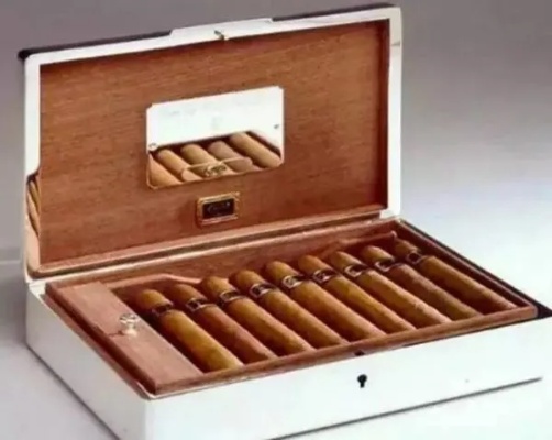 揭秘高端香烟，品质与奢华的完美结合！ - 1 - 635香烟网
