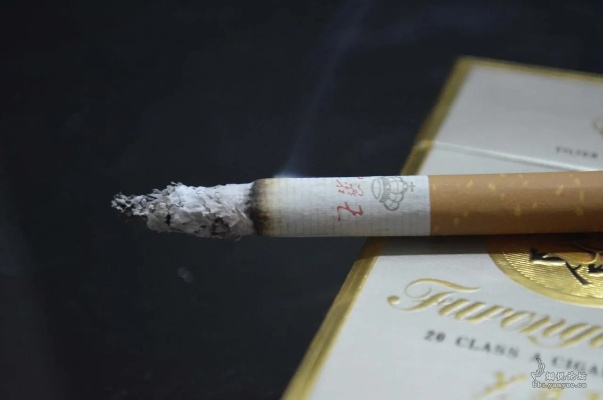 探索芙蓉王硬黄香烟，品鉴之旅与货源揭秘 - 3 - 635香烟网