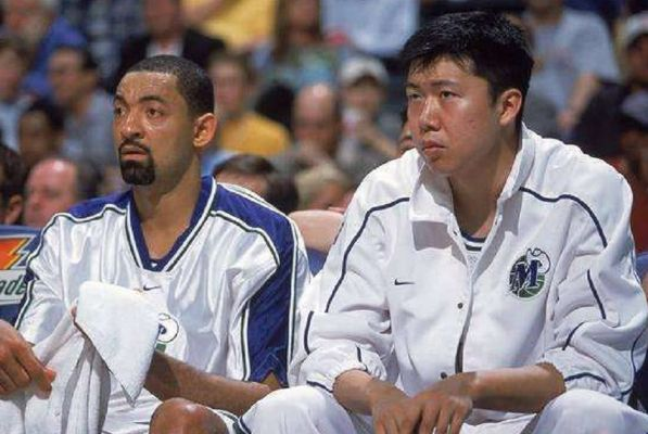 王治郅NBA生涯精彩瞬间:一场跨越时空的视觉盛宴 王治郅NBA生涯精彩瞬间:一场跨越时空的视觉盛宴