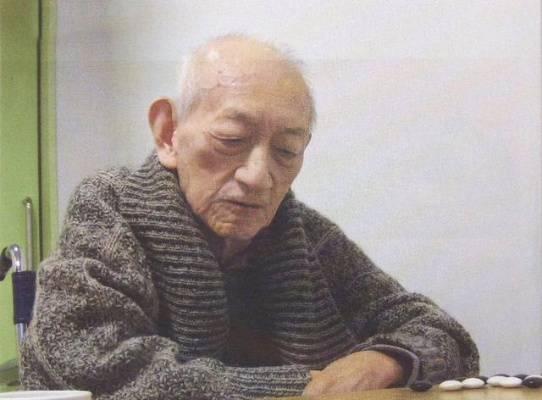 传奇棋圣吴清源:我用黑白棋子对抗命运,在19路棋盘上找到人生答案 传奇棋圣吴清源:我用黑白棋子对抗命运,在19路棋盘上找到人生答案