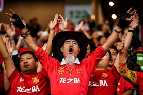 中国vs日本世界杯直播:激情对决引爆全球球迷热情 中国vs日本世界杯直播:激情对决引爆全球球迷热情