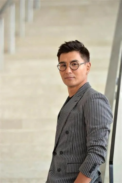 独家专访:陈展鹏与马苏的深情对话,揭秘荧幕背后的真挚情感 独家专访:陈展鹏与马苏的深情对话,揭秘荧幕背后的真挚情感