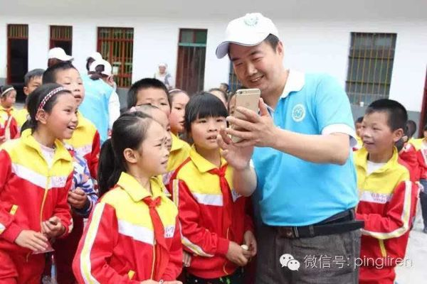 樊泽民:一位在教育与公益领域默默奉献的践行者 樊泽民:一位在教育与公益领域默默奉献的践行者