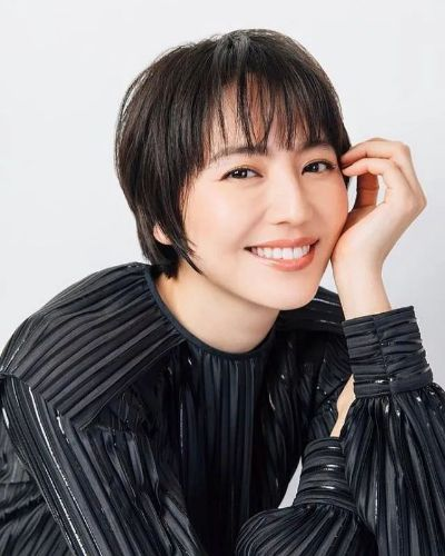 香川真司与长泽雅美:足球与演艺界的跨界魅力 香川真司与长泽雅美:足球与演艺界的跨界魅力
