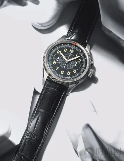 古法搓澡巾传承之作:匠心复刻经典款手表 匠人 摊主 匠心精神 手表 手表资讯 第3张 古法搓澡巾传承之作:匠心复刻经典款手表 匠人 摊主 匠心精神 手表 手表资讯 第3张