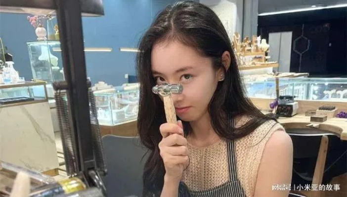 陈露车震事件引热议:年轻人该如何看待隐私与道德边界? 陈露车震事件引热议:年轻人该如何看待隐私与道德边界?
