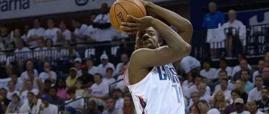 NBA投篮日记:赛场上的精准艺术 NBA投篮日记:赛场上的精准艺术