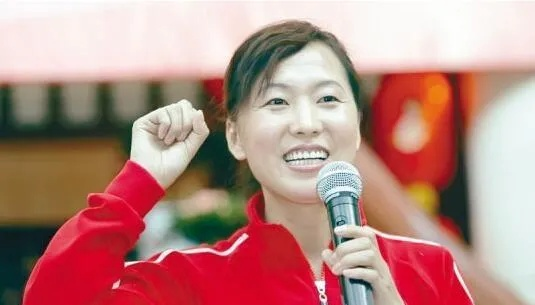 王军霞慎谈教练性侵:我的沉默与痛苦,谁来倾听? 王军霞慎谈教练性侵:我的沉默与痛苦,谁来倾听?