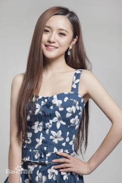 艾如个人资料揭秘:从普通女孩到耀眼明星的励志人生 艾如个人资料揭秘:从普通女孩到耀眼明星的励志人生