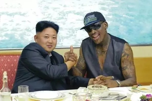 篮球场外的友谊:罗德曼与金正恩的跨文化兄弟情 篮球场外的友谊:罗德曼与金正恩的跨文化兄弟情