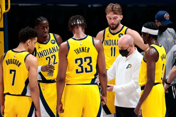 火热对决,步行者能否逆袭?NBA首轮焦点战深度解析 火热对决,步行者能否逆袭?NBA首轮焦点战深度解析