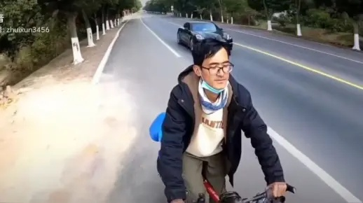 从马夫到城市追梦人:一个普通人的逆袭之路 从马夫到城市追梦人:一个普通人的逆袭之路