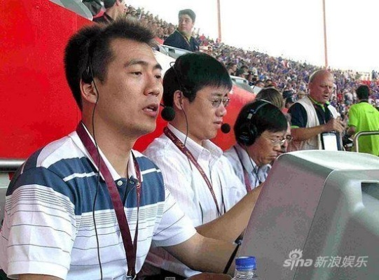 黄健翔与贺炜:中国足球解说界的双子星 黄健翔与贺炜:中国足球解说界的双子星