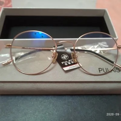 关于普莱斯眼镜属于什么层次的信息