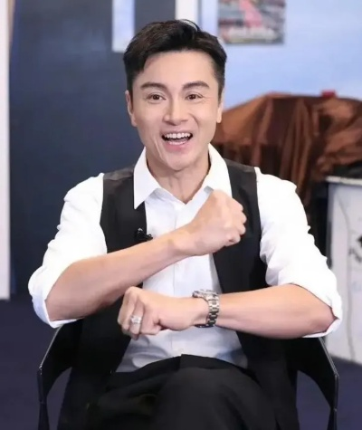 黄浩然:一位才华横溢的演员与他的艺术人生 黄浩然:一位才华横溢的演员与他的艺术人生