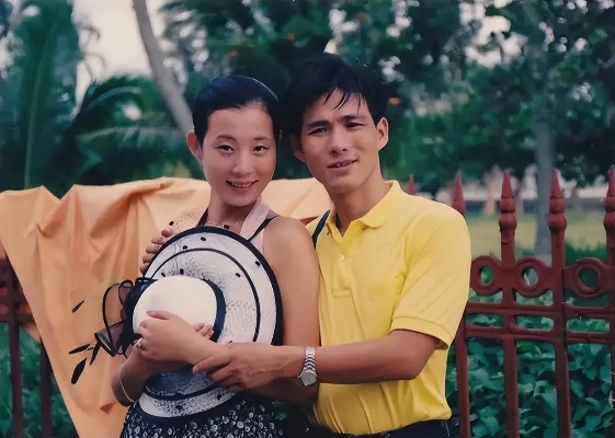 高峰与范春玲:两位普通人的非凡故事,如何激励当代年轻人 高峰与范春玲:两位普通人的非凡故事,如何激励当代年轻人