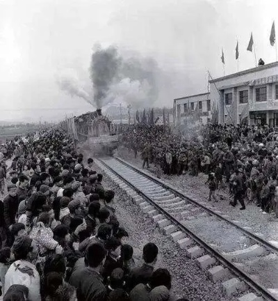 铁道部被撤:一个时代的终结,我的记忆与不舍 铁道部被撤:一个时代的终结,我的记忆与不舍
