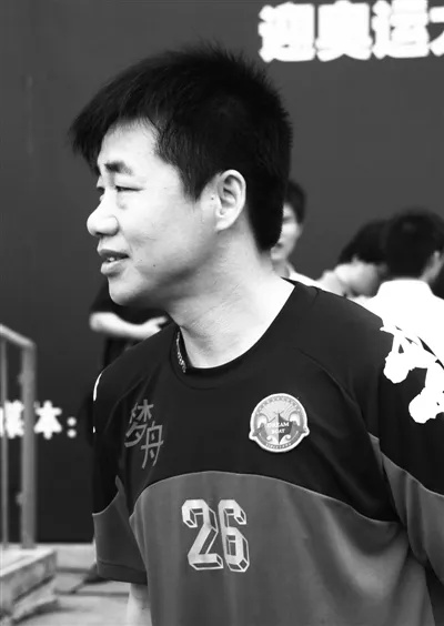 陶伟遇害事件:年轻生命的逝去引发社会深思 陶伟遇害事件:年轻生命的逝去引发社会深思