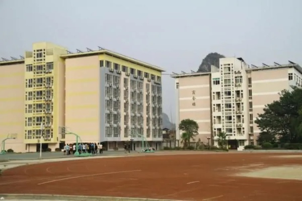 桂林市临桂区三中怎么样 桂林市临桂区三中怎么样