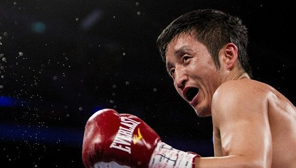 邹市明KO泰国新星!中国拳王霸气回归,燃爆全场! 邹市明KO泰国新星!中国拳王霸气回归,燃爆全场!