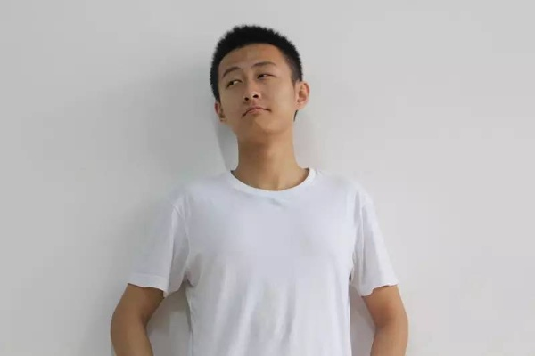 黄子铭:一个普通人的逆袭之路,我的故事或许能给你力量 黄子铭:一个普通人的逆袭之路,我的故事或许能给你力量