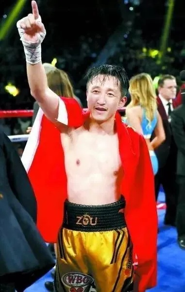 邹市明冲击金腰带直播:拳坛传奇的巅峰之战 邹市明冲击金腰带直播:拳坛传奇的巅峰之战