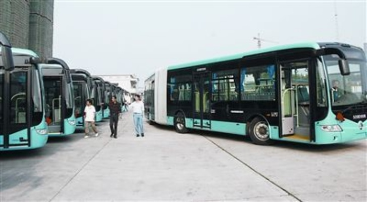 武汉电动公交车是什么颜色? 武汉电动公交车是什么颜色?