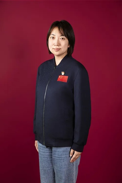 邵娜:一位平凡女性的非凡人生 邵娜:一位平凡女性的非凡人生