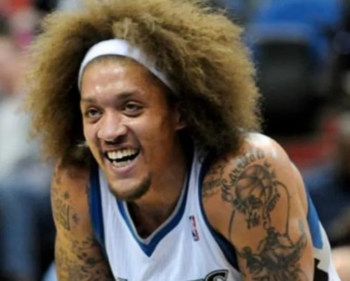 NBA球员最丑的发型大盘点:这些造型让我笑到喷饭! NBA球员最丑的发型大盘点:这些造型让我笑到喷饭!