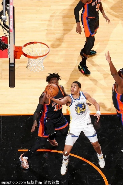 雷霆打勇士第6——史诗般的对决在NBA季后赛中,雷霆队和勇士队的比赛总是备受关注。第6场比赛是一场史诗般的对决,充满了激情和悬念。双方球员的拼搏与才华在球场上交织,令人目不转睛。 雷霆打勇士第6——史诗般的对决在NBA季后赛中,雷霆队和勇士队的比赛总是备受关注。第6场比赛是一场史诗般的对决,充满了激情和悬念。双方球员的拼搏与才华在球场上交织,令人目不转睛。