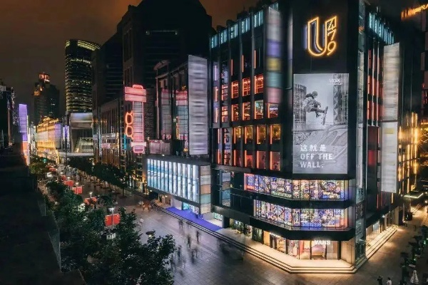 路易帝都:年轻人的新潮文化聚集地,探索城市中的无限可能 路易帝都:年轻人的新潮文化聚集地,探索城市中的无限可能