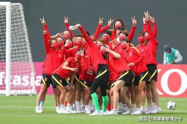 中国女足:我们的骄傲,我们的梦想,永不言弃的绿茵战士 中国女足:我们的骄傲,我们的梦想,永不言弃的绿茵战士