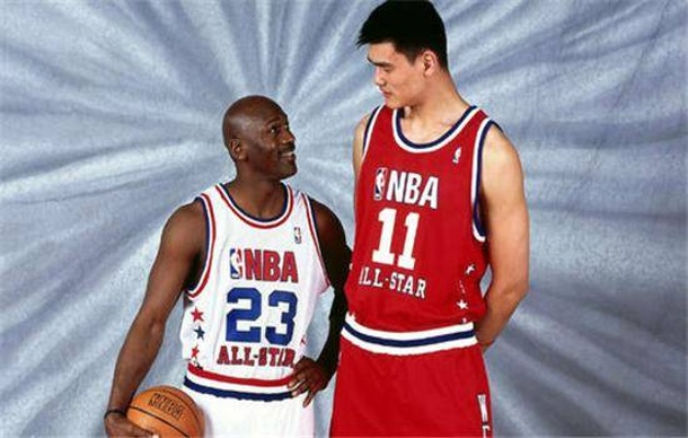 姚明是NBA最高的状元:传奇巨人的篮球之路 姚明是NBA最高的状元:传奇巨人的篮球之路