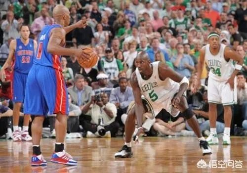 NBA联防的来历:从战术演变到现代篮球的防守革命 NBA联防的来历:从战术演变到现代篮球的防守革命