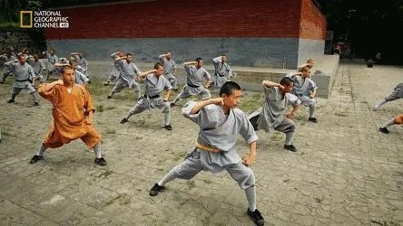 泰拳挑战少林寺:一场跨越千年的武术巅峰对决 泰拳挑战少林寺:一场跨越千年的武术巅峰对决