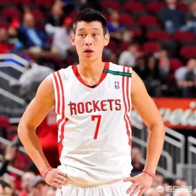 林书豪目前效力于哪个球队?他的职业生涯回顾 林书豪目前效力于哪个球队?他的职业生涯回顾