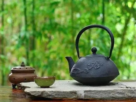 “轻伤而已”:一场意外背后的坚强与温暖 “轻伤而已”:一场意外背后的坚强与温暖