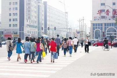 河南开封,一个月4000元工资,是一个什么水平? 河南开封,一个月4000元工资,是一个什么水平?