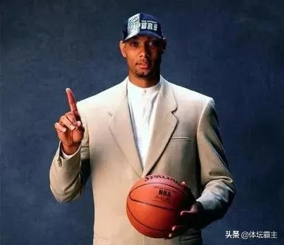 95状元NBA传奇之路,从梦想起飞 95状元NBA传奇之路,从梦想起飞