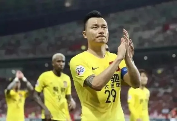郜林:从绿茵传奇到人生赢家,他的故事为何如此动人? 郜林:从绿茵传奇到人生赢家,他的故事为何如此动人?