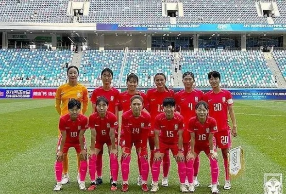 韩国女足vs朝鲜女足:绿茵场上的南北对决,热血与信念的碰撞 韩国女足vs朝鲜女足:绿茵场上的南北对决,热血与信念的碰撞