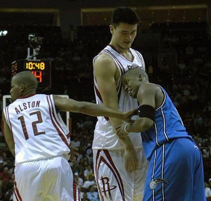 那一刻,我晃倒了姚明!马布里亲述NBA生涯最难忘的瞬间 那一刻,我晃倒了姚明!马布里亲述NBA生涯最难忘的瞬间