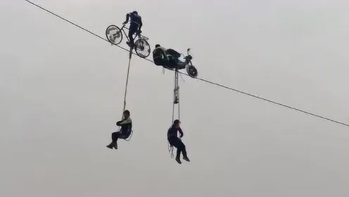 惊魂一刻!走钢丝表演者高空坠落,安全警钟再次敲响 惊魂一刻!走钢丝表演者高空坠落,安全警钟再次敲响