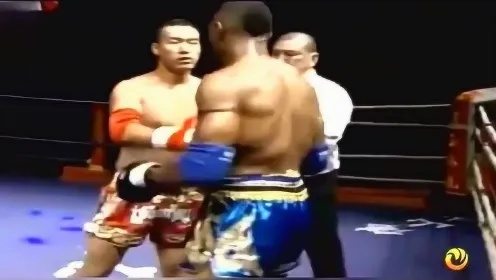 马库斯vs姜春鹏:一场震撼人心的巅峰对决,谁才是真正的格斗之王? 马库斯vs姜春鹏:一场震撼人心的巅峰对决,谁才是真正的格斗之王?