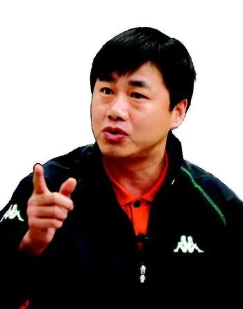 陶伟妻子:她如何用爱与坚韧撑起一个家? 陶伟妻子:她如何用爱与坚韧撑起一个家?