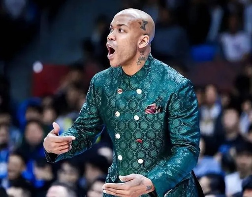 马布里说相声?这位NBA传奇的中国情缘让人笑中带泪 马布里说相声?这位NBA传奇的中国情缘让人笑中带泪