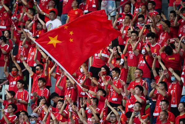 国足世界杯经典一刻:激情与荣耀的瞬间回放 国足世界杯经典一刻:激情与荣耀的瞬间回放